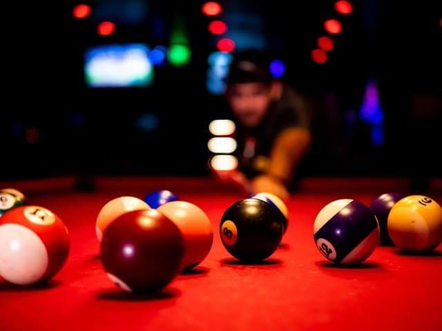 3 Reasons Why Softball Players Should Try Playing Pool